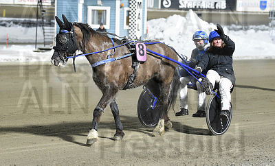 Langlandsballerina def.jpg